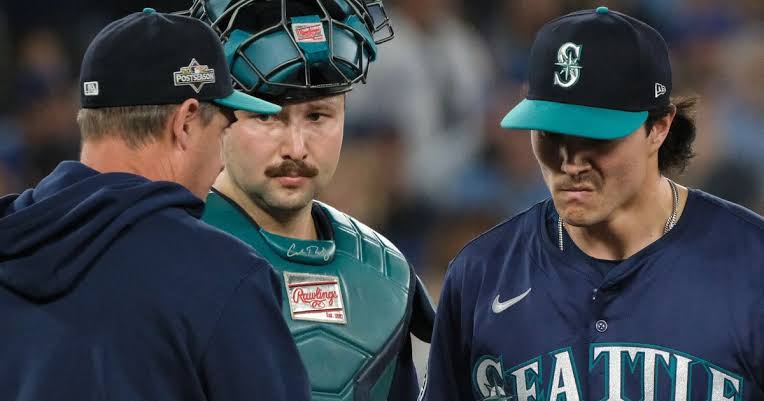 Photos: Mariners lose to Blue Jays in ALCS Game 7 | The Seattle Times