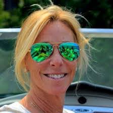 Sheryl Salter's Instagram, Twitter & Facebook