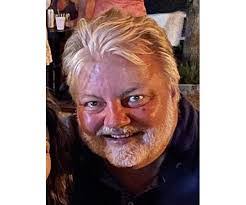 Jan Willett's Instagram, Twitter & Facebook