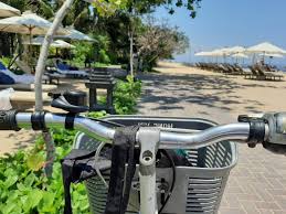 Selain itu, lokasinya memiliki jarak. Wisata Sepeda Dan Kulineran Murah Pantai Sanur Bali