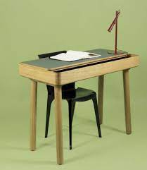 Der schreibtisch besticht durch seine klare form. Schreibtisch Avio Von Internoitaliano Grau Holz Natur Made In Design