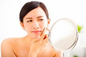 Appliquez une crème pour le traiter les boutons sous la peau. Comment Enlever Les Boutons Sous La Peau 7 Etapes