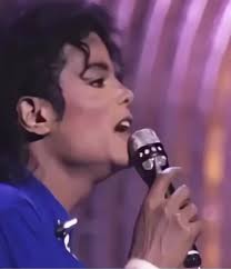 Arnold Singing Master of Puppets