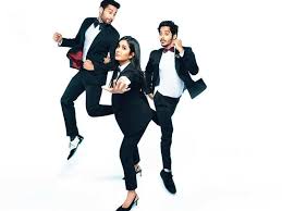 Phone Bhoot Katrina Kaif Siddhant Chaturvedi And Ishaan Khatter Announce Their Upcoming Horror Comedy Hindi Movie News Times Of India Well, the actress is out of all the mess and is all set to make it big with her upcoming movies. phone bhoot katrina kaif siddhant