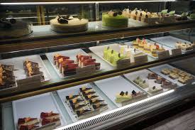 #2 susun atur dapur menggunakan rod besi untuk almari di bawah sinki dapur. Kafe Cheeseu Bistro Dessert Bar Yang Terkenal Di Johor Kini Dibuka Di Bandar Baru Bangi