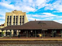 Blue Sky Berwyn Depot Chicago Pictures Berwyn Illinois Chicago Photos