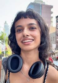 Boost Your Confidence: Insights from Street Interviews