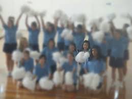 Debo admitir que su uniforme es simplemente hermoso si tuviera talento para algo que sea arte no. 10 K Pop Idols Who Used To Be Cheerleaders Koreaboo