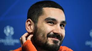 Ilkay gundogan makes everything look so easy #gundogan #manchestercity #gustavofilms. Ex Cluberer Gundogan Uberrascht Pflegebedurftige Fans Sport Nordbayern De