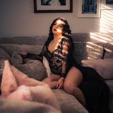 Create your own diy wedding albums and custom wedding books at my bridal pix. Boudoir Shoot Plus Size Lingerie Inspiration Lingeriediva