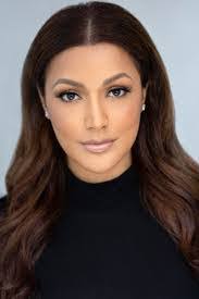 Melanie Brigham's Instagram, Twitter & Facebook