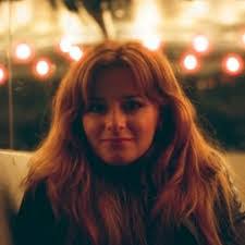 Iris Mauricio's Instagram, Twitter & Facebook