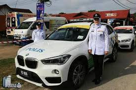 Lihat video lain azclip.net/video/xrrvel1ycqi/video.html kisah legenda. Pdrm Guna Kereta Bmw