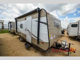 Maybe you would like to learn more about one of these? 2017 New Forest River Rv Wildwood X Lite 195bh Travel Trailer In Texas Tx