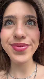 Pq le tiran hate a la chica de 46M de likes? #Leyla #LeylaStar #Leylilovers