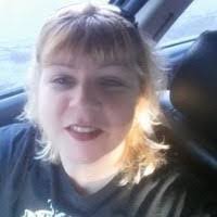 Holly Tompkins's Instagram, Twitter & Facebook