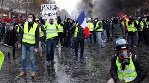 Manifestation des gilets jaunes à paris samedi 8 décembre.webm 5 min 49 s, 1,280 × 720; L Appel Pour Un Acte 3 Est Lance Le 1er Decembre