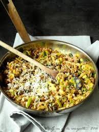 Poelee D Epeautre Et De Poireau Au Curcuma Et Parmesan Plat Vegetarien Recette Cuisine