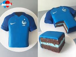Maillot Foot Final 1 Jpg 4032 3024 Gateau Anniversaire Football Gateau Maillot De Foot Anniversaire Football