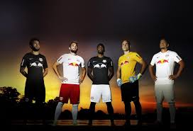 Os novos uniformes tiveram seu lançamento com o mote #ummantorepletodehistória e serão usados pelo gigante do caeté durante o campeonato paraense. Camisas Do Red Bull Bragantino Para 2020 Ja Apresentam Mudancas Mdf