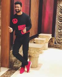 Vicky Kaushal Vickykaushal09 Instagram Photos And Videos Best Smart Casual Casual Look For Men Mens Casual Outfits