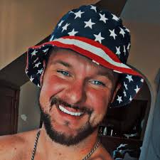 I need a reasonable handyman that can do everything !!! 👀