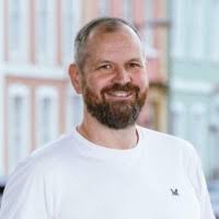 10+ "Rhys Weaver" profiles