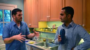1300qm² full of extraordinary pieces are waiting for you. An Israeli Military Reservist And A Palestinian Peace Activist Are In Washington For The Summer And They Re Sharing A House