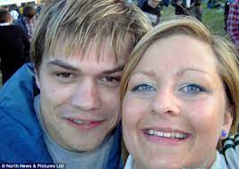 We're still waiting for lloyd harris opponent in next match. Conman Who Claimed He Was A Sony Music Executive Showered His Girlfriend With Gifts By Stealing 18 000 From Her Account Daily Mail Online
