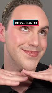 Beauty Influencer Hand