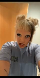 Natasia Aitken (@natasiaaitken)