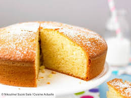 7 Astuces Pour Un Gateau Au Yaourt Extremement Moelleux Gateau Yaourt Moelleux Gateau Yaourt Recette Gateau Au Yaourt