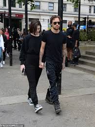 Liam Payne 26 And Girlfriend Maya Henry 19 Arrive In Hyde Park For London Protests Readsector