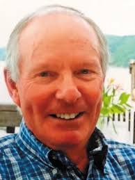 Ashley Reddington's Instagram, Twitter & Facebook