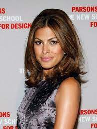 Eva mendes curly, sexy, brunette hairstyle with highlights. 10 Eva Mendes Hairstyles Haircuts And Color Ideas