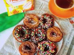 Gak butuh waktu lama bunda, nih kue segera diserbu pasukan hehehehe :d. Resep Camilan Bolu Pisang Kukus Palmia I Margarin Serbaguna I Temukan Resep Masakan Cemilan