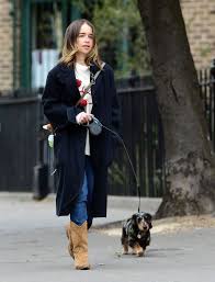 British actress emilia clarke was born in london and grew up in oxfordshire, england. Emilia Clarke Out With Her Dog In London 06 06 2020 Hawtcelebs