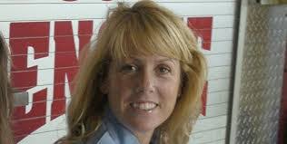 Kelli Weeks's Instagram, Twitter & Facebook