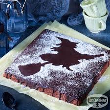 Schoko Bananen Kuchen Mit Halloween Hexe Rezept Halloween Hexe Halloween Kuchen Schoko Bananen Kuchen