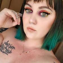 Kaylee Collier (kmcfreshh)