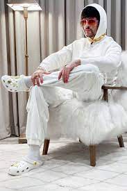 Showing you the best sneaker stockists from across the uk and europe. Bad Bunny Launches Glow In The Dark Crocs Complex