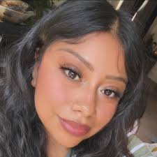 do people door dash with your kids in the car? and if so do you bring them  in the store or leave them in the car