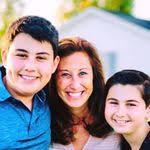 Rhonda Avent's Instagram, Twitter & Facebook