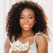 Hi everyone! I'm Mary Morgan, your 2025 Little Miss National Peanut  Festival! I'm gearing up for the most fun year ahead… but first, we have to  find out who my 2025 Miss