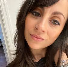 Karrie Baker's Instagram, Twitter & Facebook