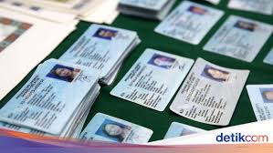 Contoh surat pernyataan ganti rugi kecelakaan. Mau Ganti Domisili Atau Status Kawin Ini Prosedur Ubah Data Di E Ktp