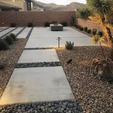 In order to have a lively, functional garden that also has low water and. Las Vegas Xeriscaping Desert Landscaping Tips Modern Landscape Las Vegas