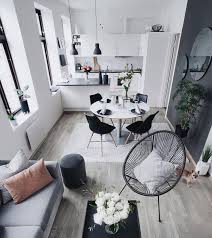 If your small living room is cramped, the last thing you want to do is hang out there. Wohnideen Living Room Inspo Living Room Decor Modern Small Living Rooms