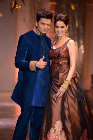 Genelia D Souza With Riteish Deshmukh Hd Photos Wallpaper Hd Celebrities 4k Wallpapers Images Photos And Background Find over 100+ of the best free download images. wallpapersden