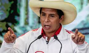 Voto antissistema une candidatos de ideologias opostas na eleição  presidencial do Peru